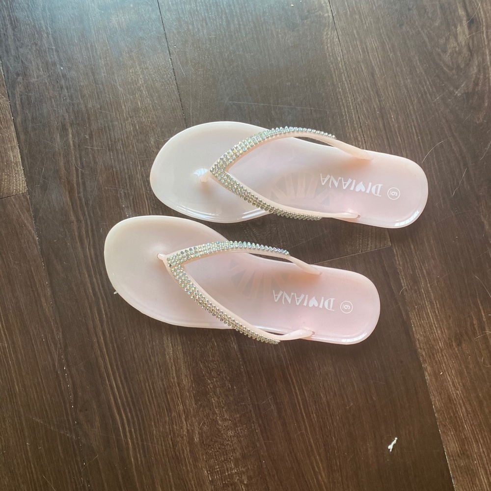 Pink sandals - Picture 2 of 2